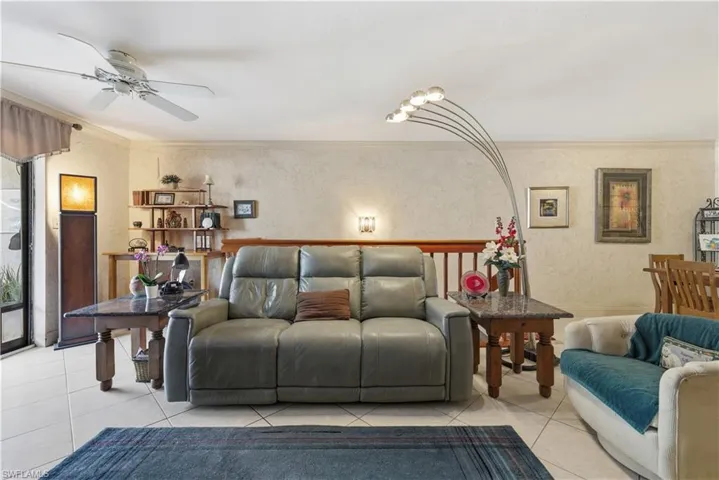 9395 Pennsylvania Ave 6, Bonita Springs, Florida 34135