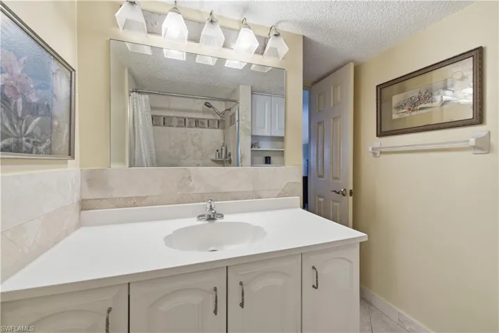9395 Pennsylvania Ave 6, Bonita Springs, Florida 34135