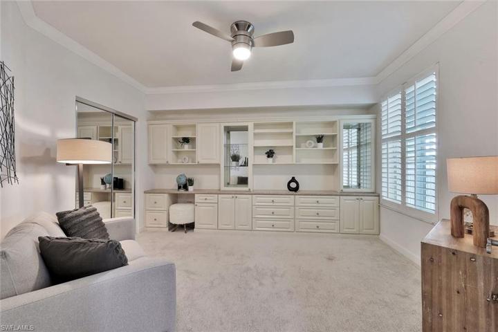 Guest Bedroom/Den