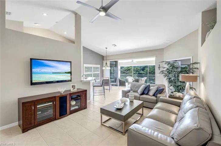 6360  Lexington  CT, Naples, FL 34110