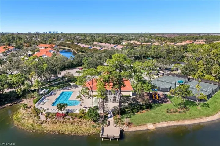 6360  Lexington  CT, Naples, FL 34110