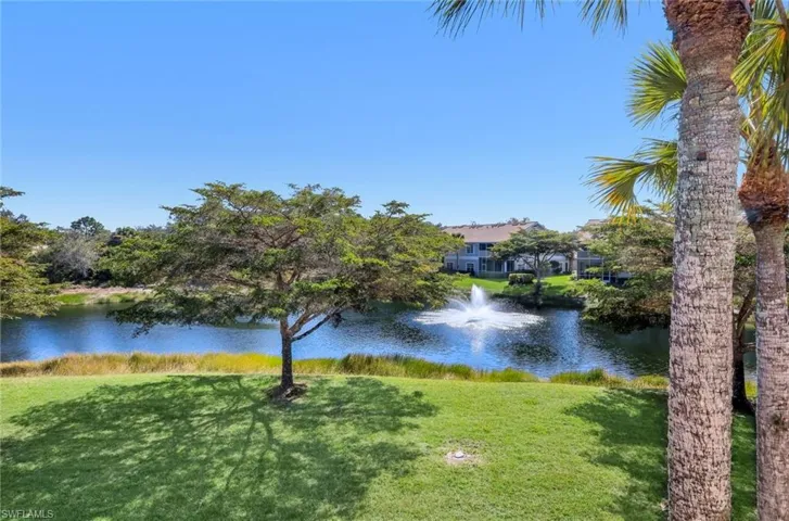 6360  Lexington  CT, Naples, FL 34110