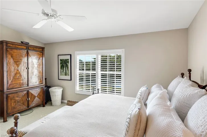 6360  Lexington  CT, Naples, FL 34110