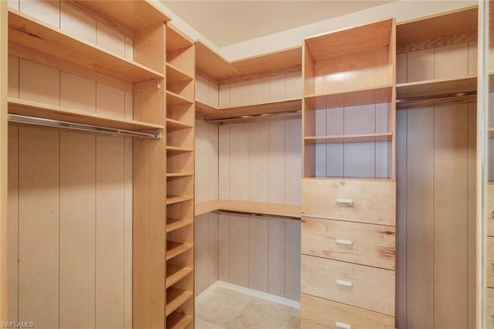 Custom Closet System Primary