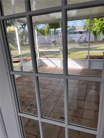 507 Sw 19th Ln, Cape Coral, Florida 33991