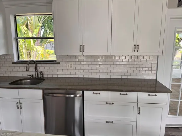 507 Sw 19th Ln, Cape Coral, Florida 33991