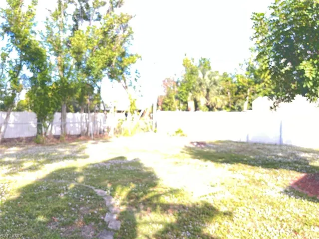 507 Sw 19th Ln, Cape Coral, Florida 33991