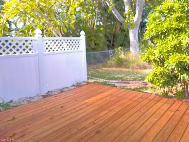 507 Sw 19th Ln, Cape Coral, Florida 33991