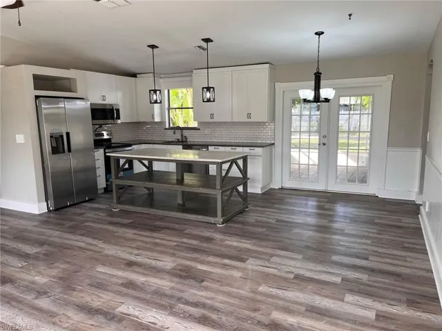 507 Sw 19th Ln, Cape Coral, Florida 33991