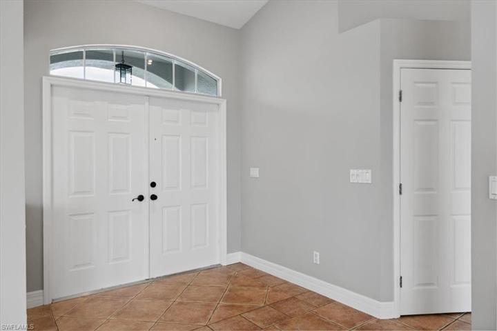 Vaulted ceilings start at the large entry way