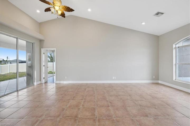 Tiles throughout the common areas help keep the home nice & cool