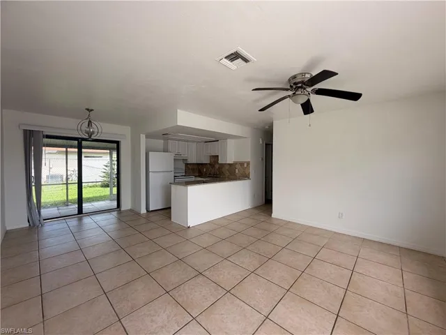11464 Char Ann Dr, Fort Myers, Florida 33908