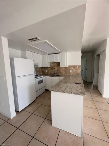 11464 Char Ann Dr, Fort Myers, Florida 33908