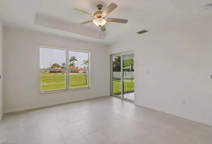 3828 Nw 46th Ln, Cape Coral, Florida 33993