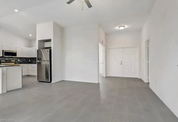 3828 Nw 46th Ln, Cape Coral, Florida 33993