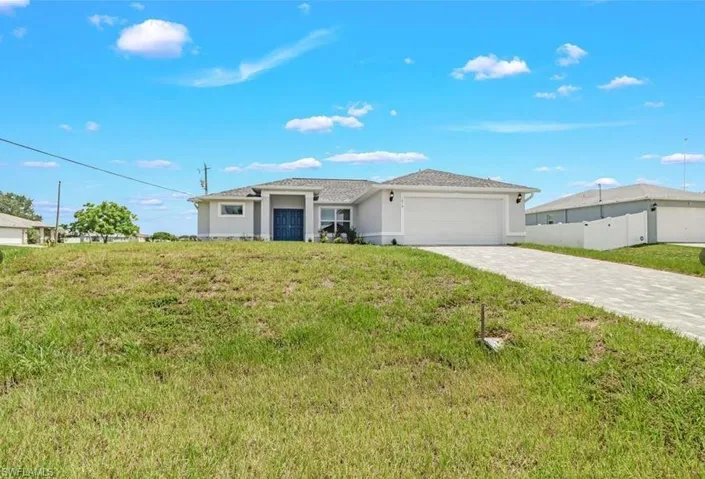 3828 Nw 46th Ln, Cape Coral, Florida 33993