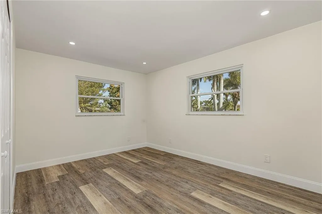 805 Miramar CT, Cape Coral, FL 33904,225056555