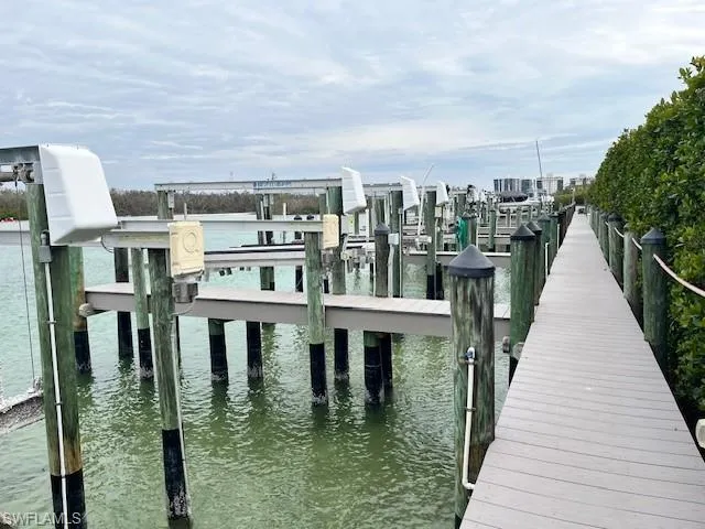 Boat Docks for Sale / Lease