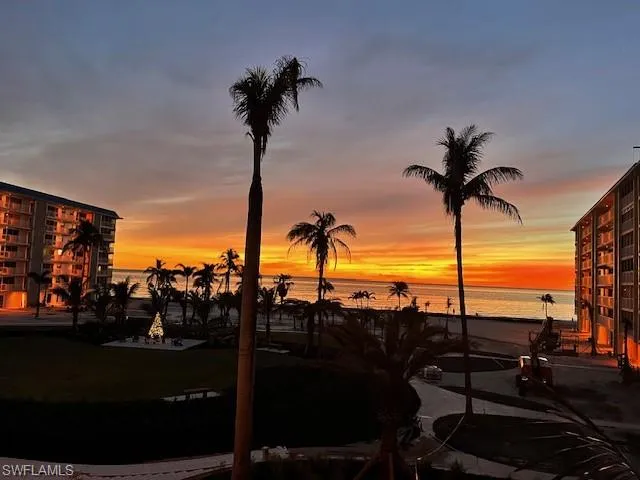 Common sunset at BBC