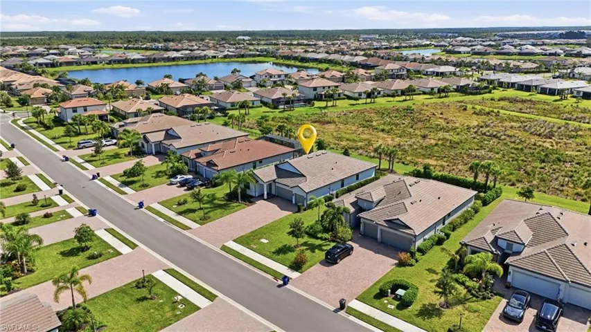 20273 Kingmont Dr, Estero, Florida 33928