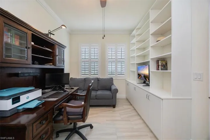 Den / Office