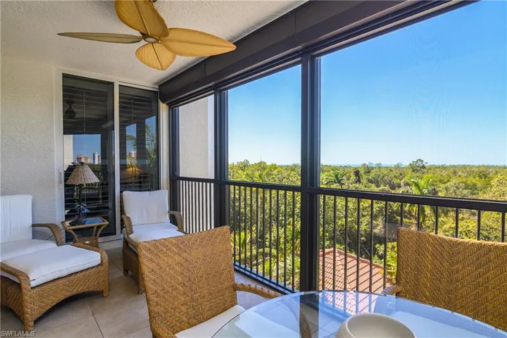 West facing lanai