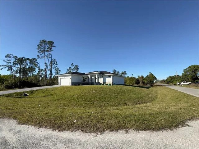 1255  Edna E ST, Lehigh Acres, FL 33974