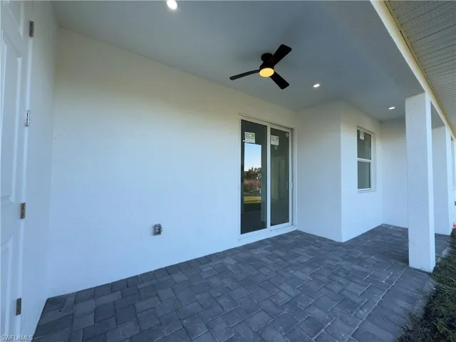 1255  Edna E ST, Lehigh Acres, FL 33974