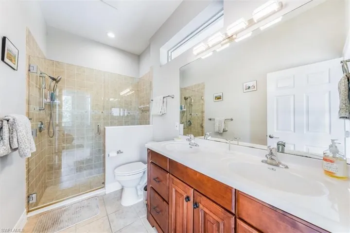 Cabana suite bath