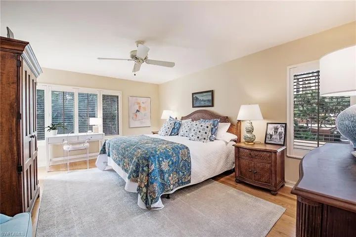 6710 Pelican Bay Blvd # 425, Naples Fl 34108