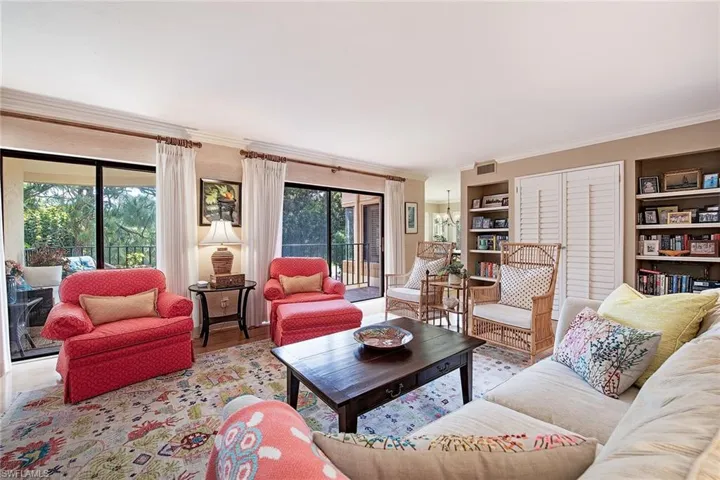 6710 Pelican Bay Blvd # 425, Naples Fl 34108