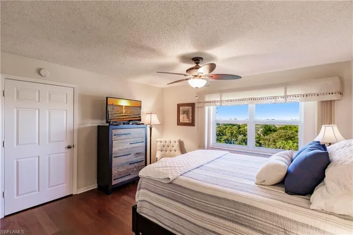 4895  Bonita Beach  RD, Bonita Springs, FL 34134