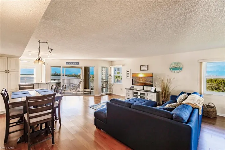 4895  Bonita Beach  RD, Bonita Springs, FL 34134