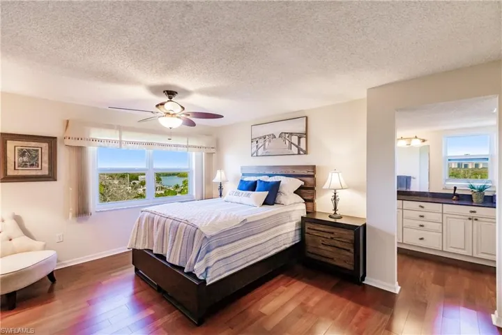 4895  Bonita Beach  RD, Bonita Springs, FL 34134