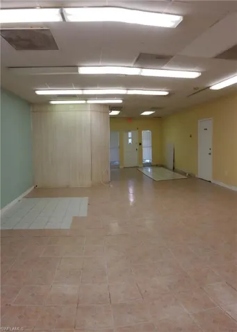 68-72-76  Pondella  RD, North Fort Myers, FL 33903