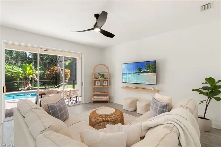 1380 Areca Cv, Naples, Florida 34119