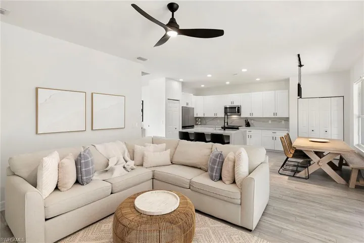 1380 Areca Cv, Naples, Florida 34119