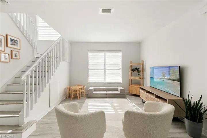 1380 Areca Cv, Naples, Florida 34119