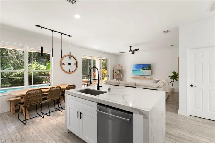 1380 Areca Cv, Naples, Florida 34119