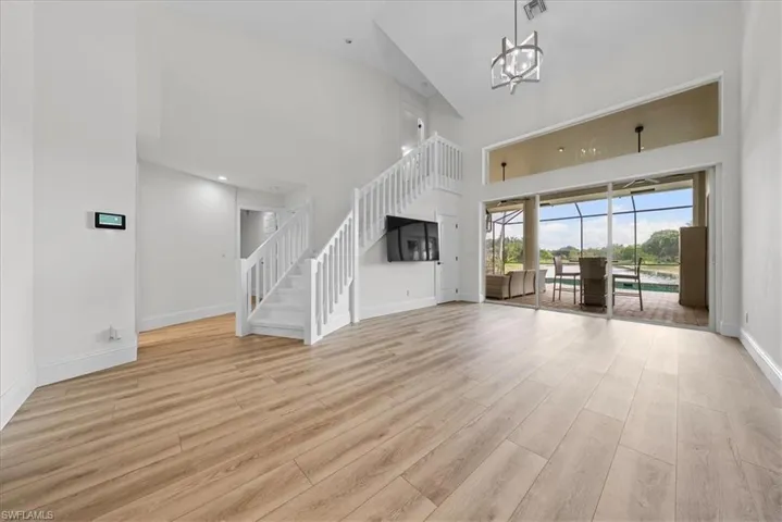 7985  Beaumont  CT, Naples, FL 34109