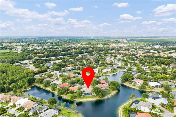 7985  Beaumont  CT, Naples, FL 34109