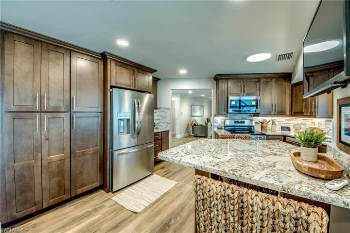 11599 Island Ave, Matlacha, Florida 33993