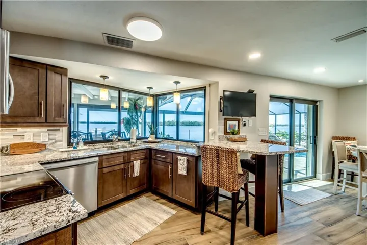 11599 Island Ave, Matlacha, Florida 33993