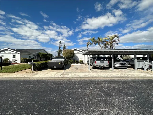 1321  Sandtrap  DR, Fort Myers, FL 33919