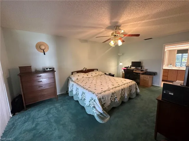 1321  Sandtrap  DR, Fort Myers, FL 33919