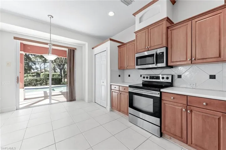 20171 Eagle Glen Way, Estero, Florida 33928