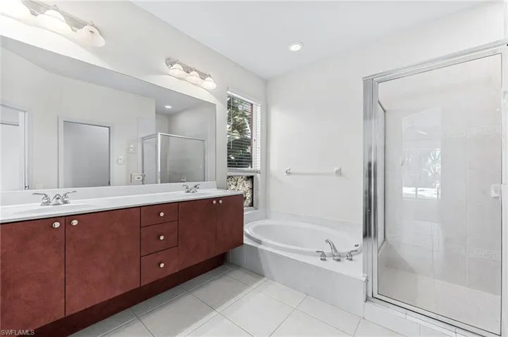 20171 Eagle Glen Way, Estero, Florida 33928