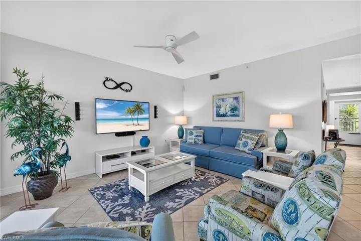 20944 Island Sound Cir 305, Estero, Florida 33928