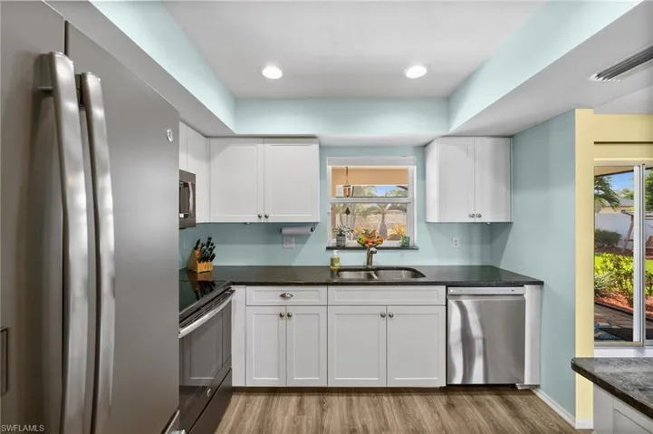2008 Bolado Pkwy, Cape Coral Fl 33990
