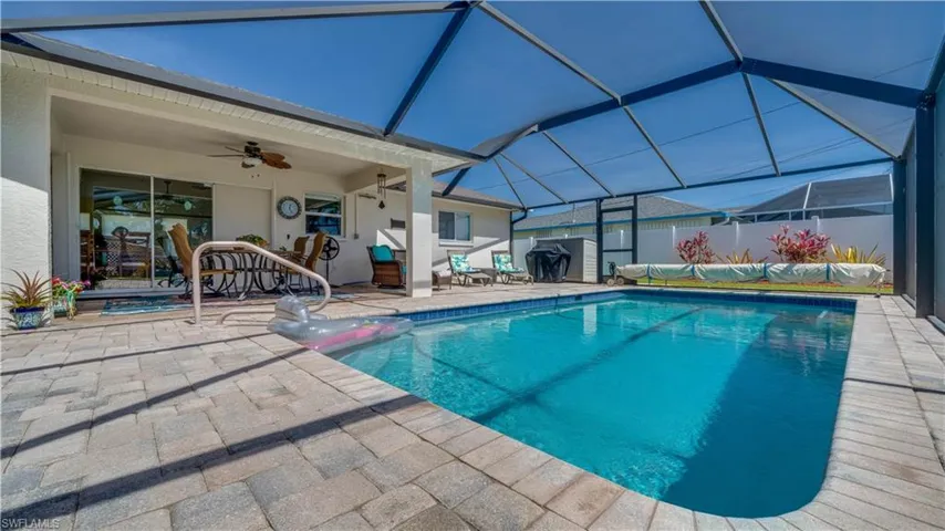 2008 Bolado Pkwy, Cape Coral Fl 33990